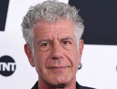 Πολύ μικρότερη από ότι αναμενόταν η περιουσία του Α. Μπουρντέν- Σε ποιόν την αφήνει